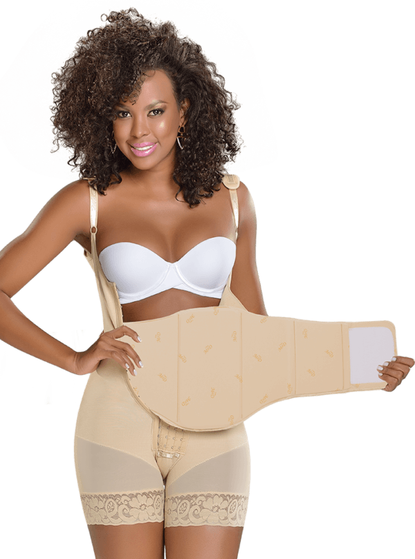 Anatomical table with standard waist protector